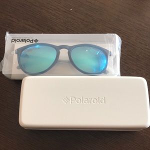Polaroid Sunnies